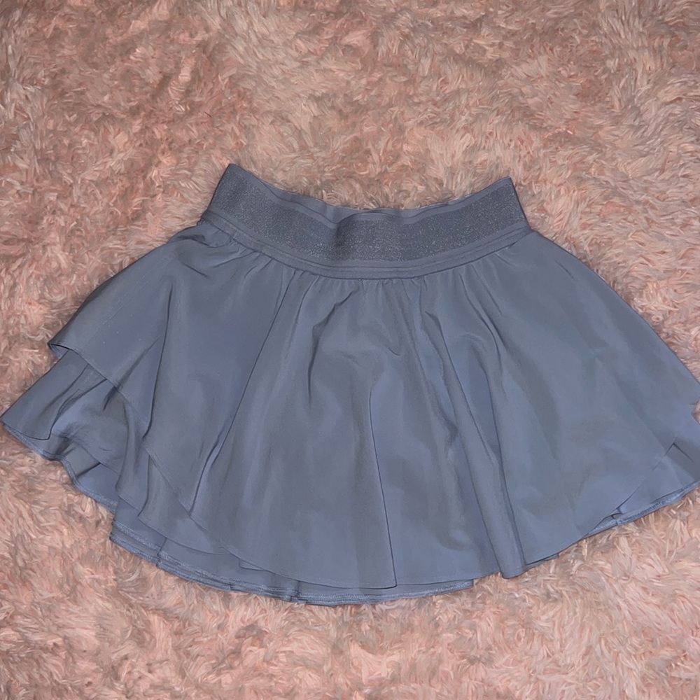 Size 4 lululemon court rival blue skort
